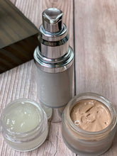 Load image into Gallery viewer, Lux Facial Gift Set
